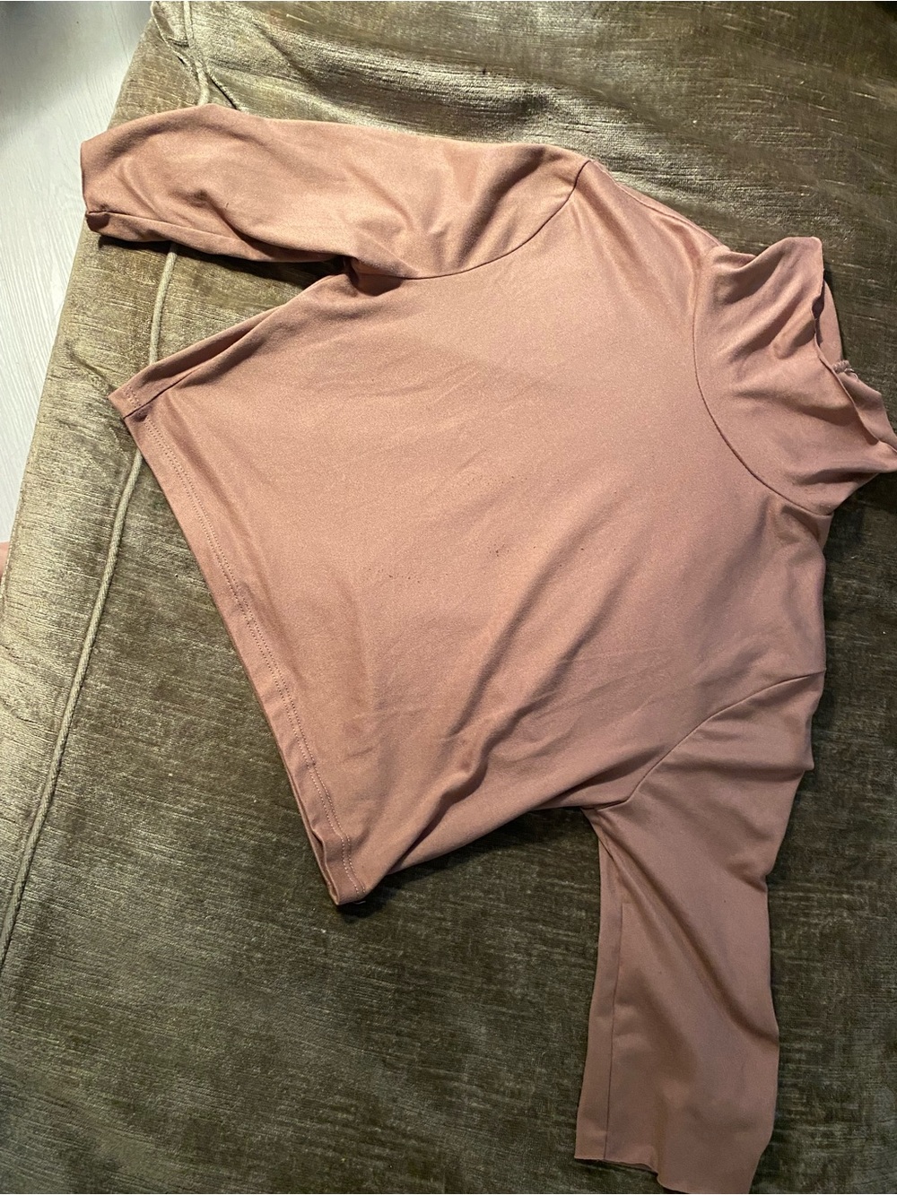 Heart Hips Women’s Mock Neck Long Sleeve Top - Mauve
